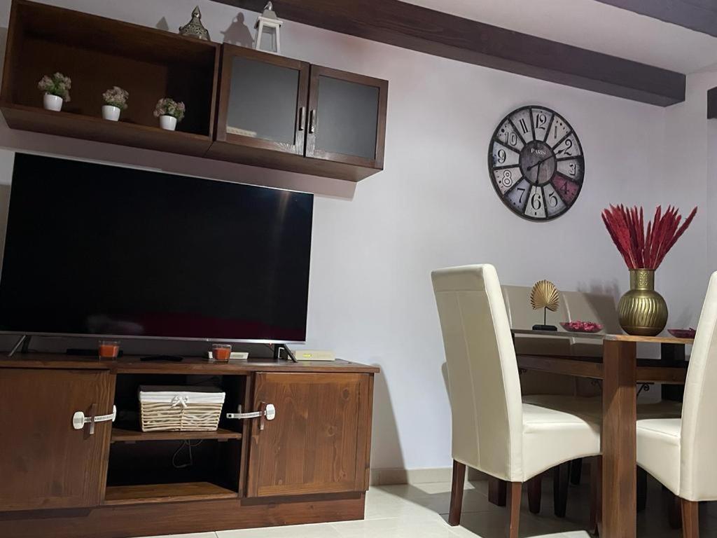 Vivienda Ubuntu Apartman Los Llanos De Aridane Kültér fotó