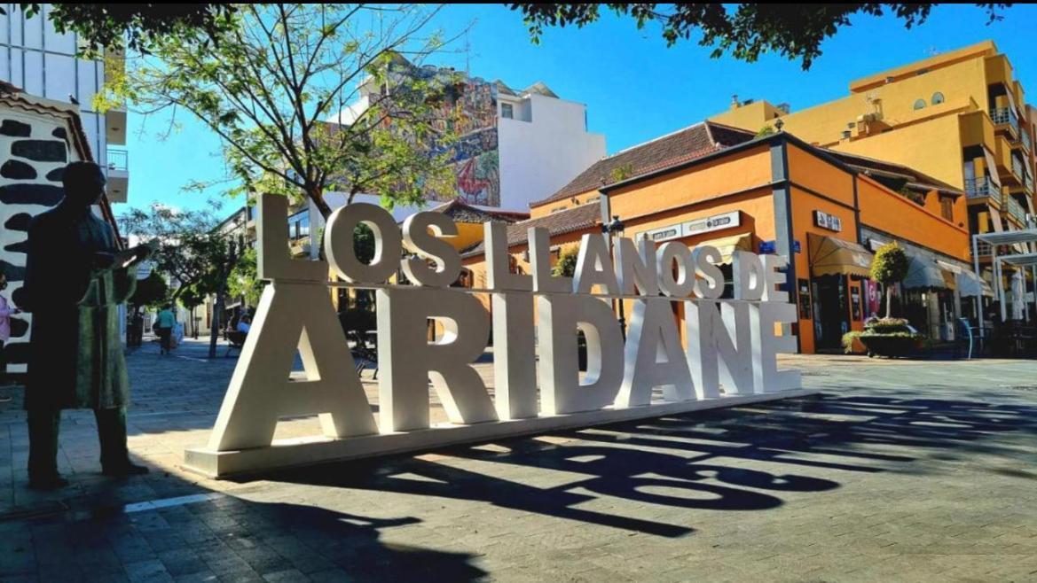 Vivienda Ubuntu Apartman Los Llanos De Aridane Kültér fotó